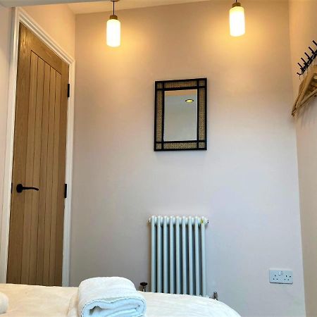 Appartamento Escape 2 Unwind, Minster Retreat - Sleeps 5 York Esterno foto