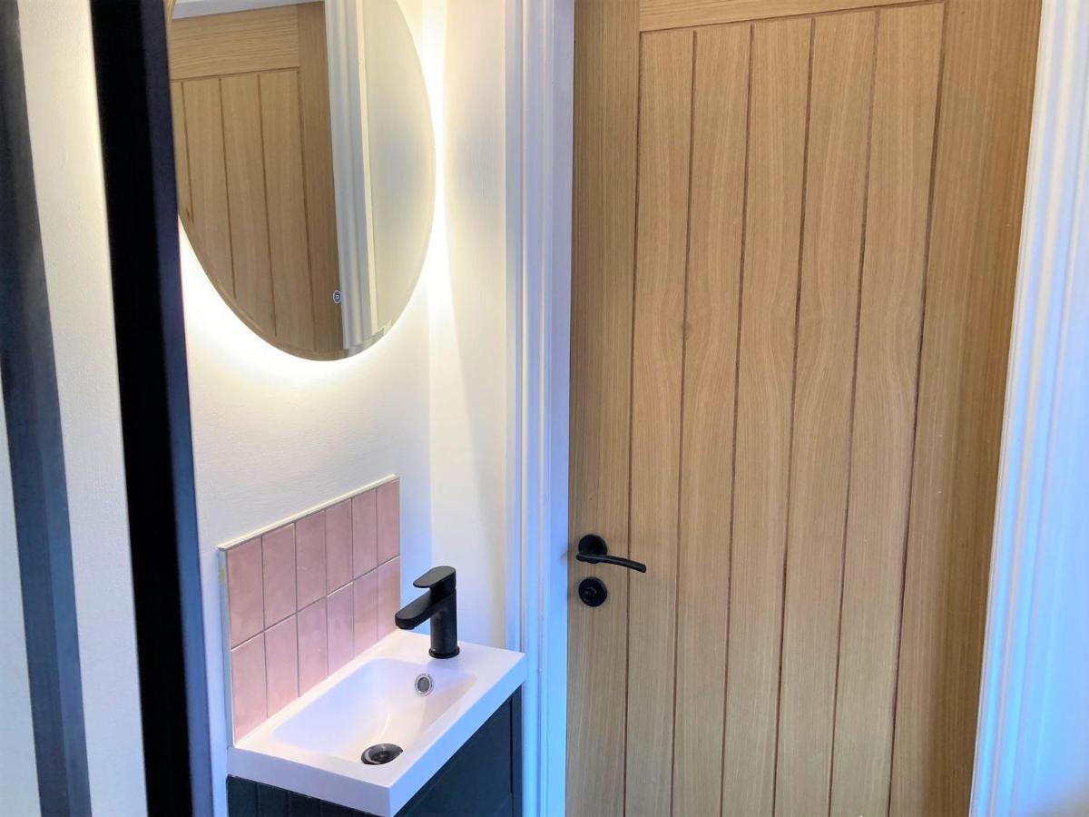 Appartamento Escape 2 Unwind, Minster Retreat - Sleeps 5 York Esterno foto